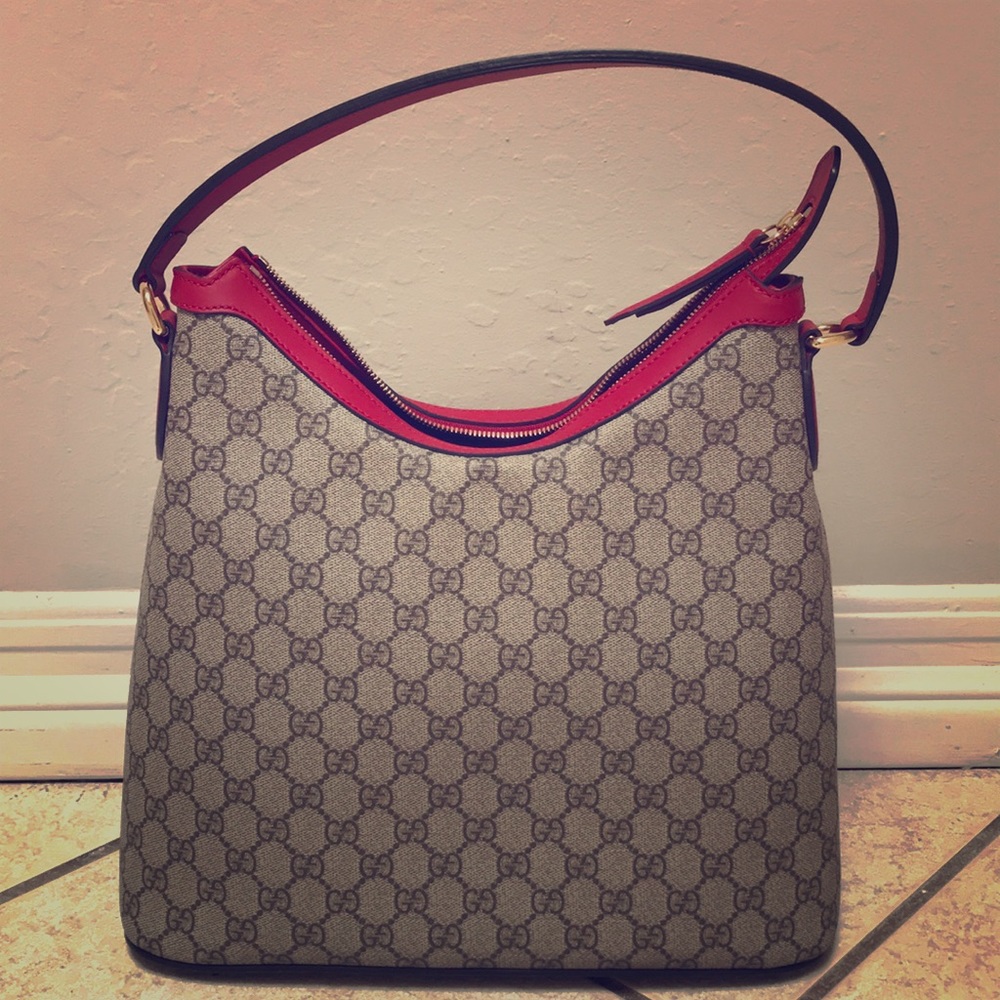 GUCCI Authentic GG Supreme Large Hobo Bag